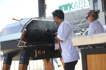 WWKARENA_BBQ